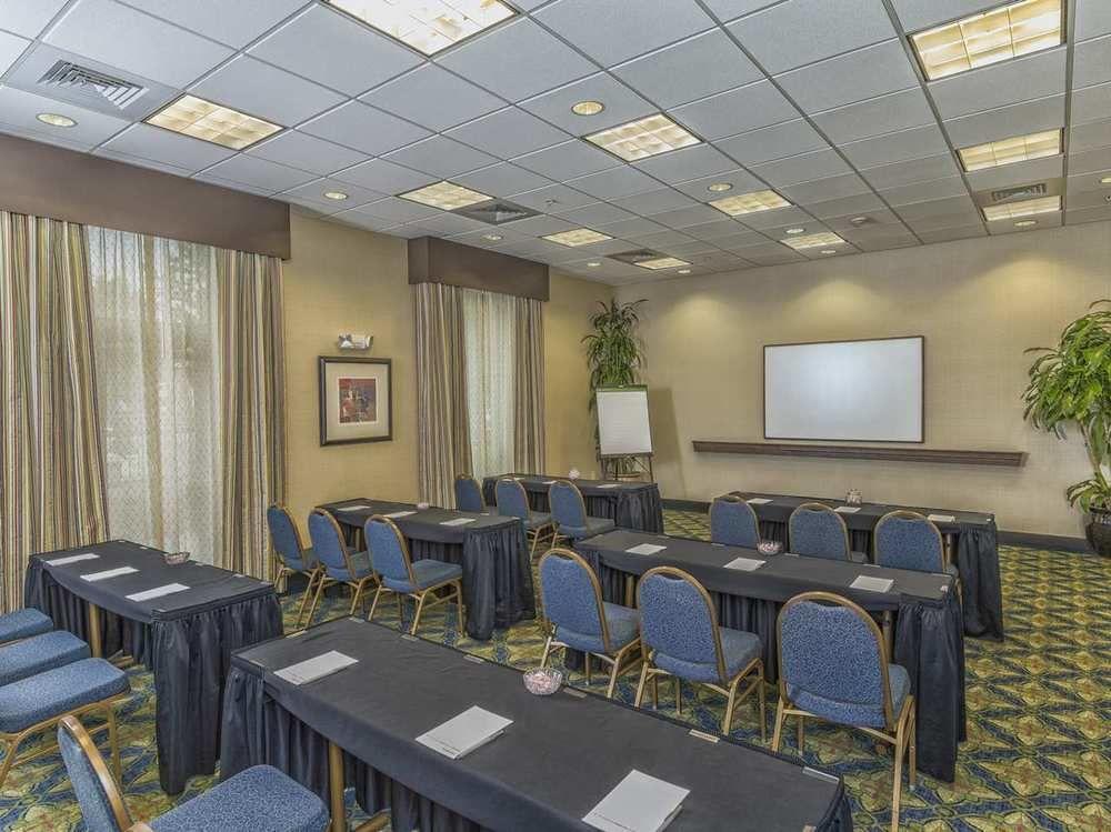 Hampton Inn Belmont At Montcross Esterno foto