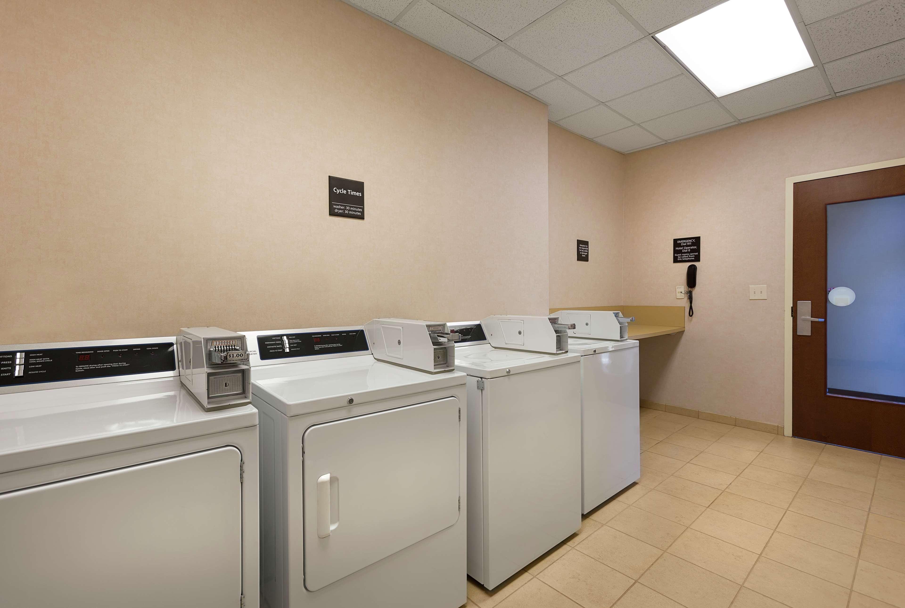 Hampton Inn Belmont At Montcross Esterno foto