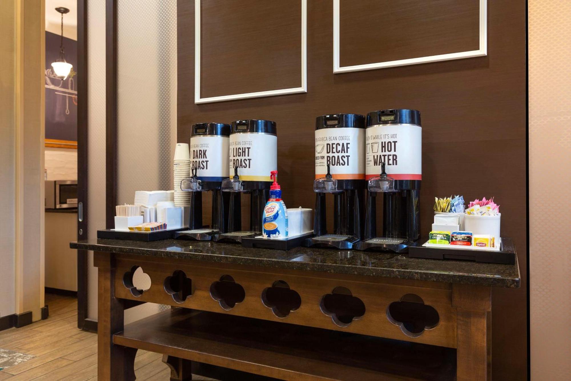 Hampton Inn Belmont At Montcross Esterno foto
