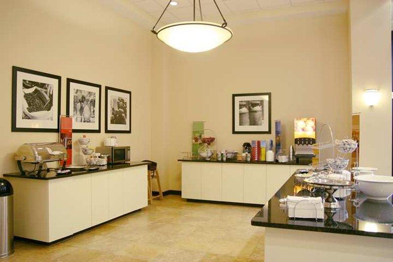 Hampton Inn Belmont At Montcross Esterno foto